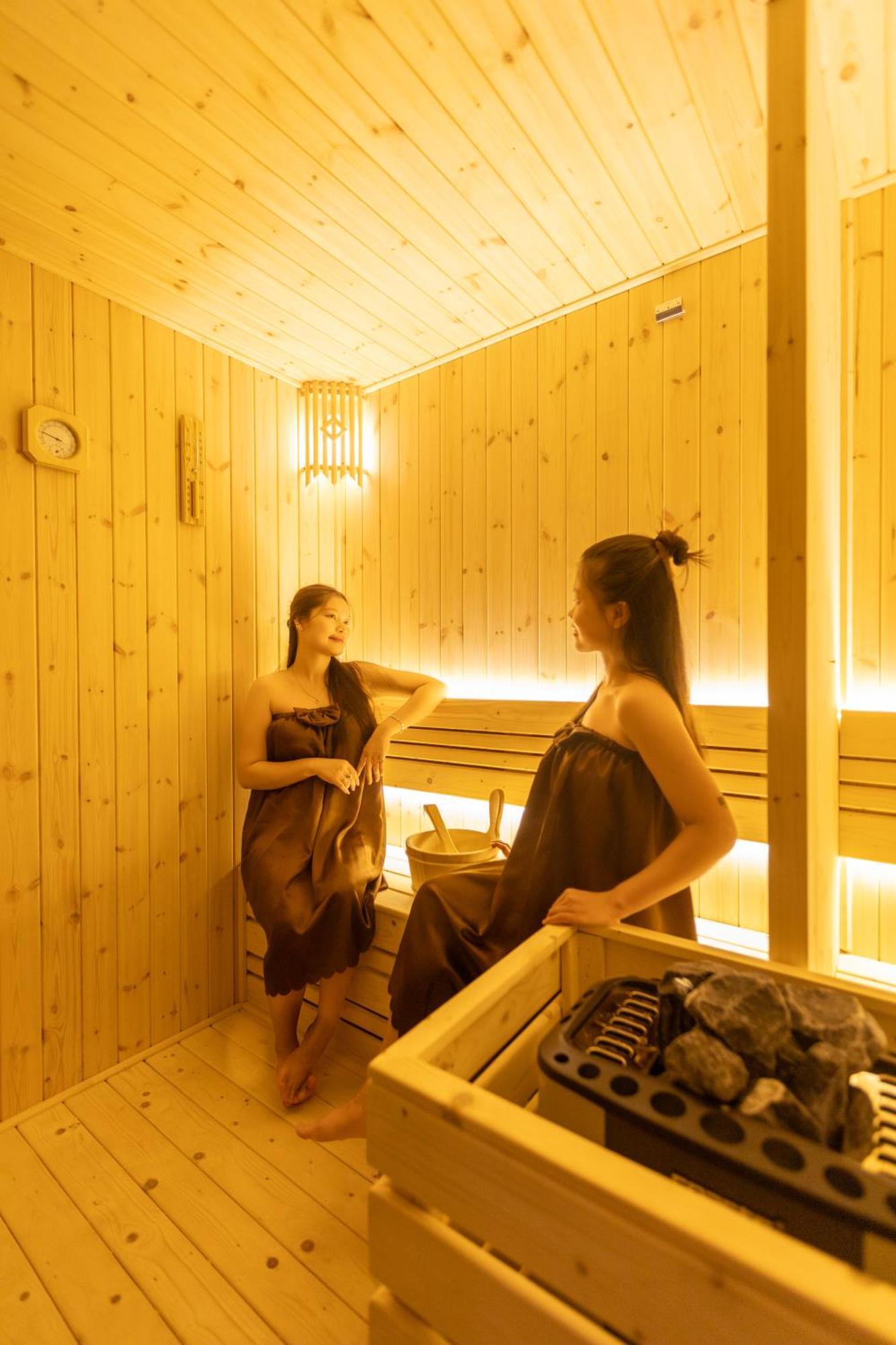 22Land Heritage Hotel & Retreat ハノイ市 エクステリア 写真